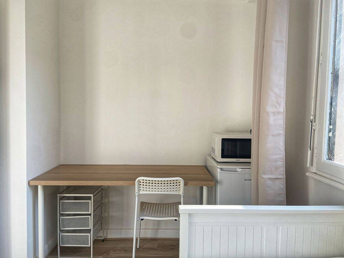 Appartement 1 pièce 11 m² · à Nancy · 10,7 m² · 300 €