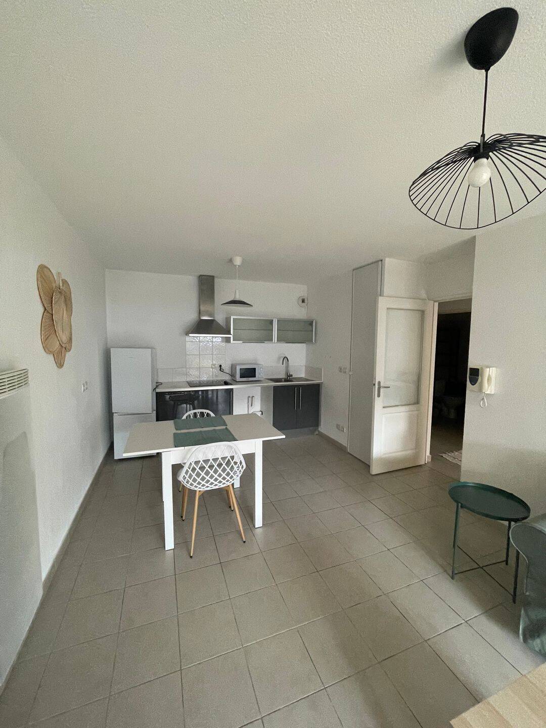 Appartement 2 pièces 41 m² · à Castelnau-le-lez · 41,3 m² · 701 €/mois