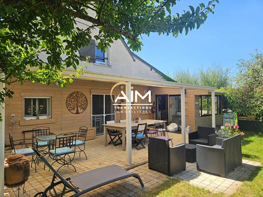 Maison à vendre 349 900 € 6 pièces 4 chambres 165 m² 1 081 m² de terrain Semblançay 37360