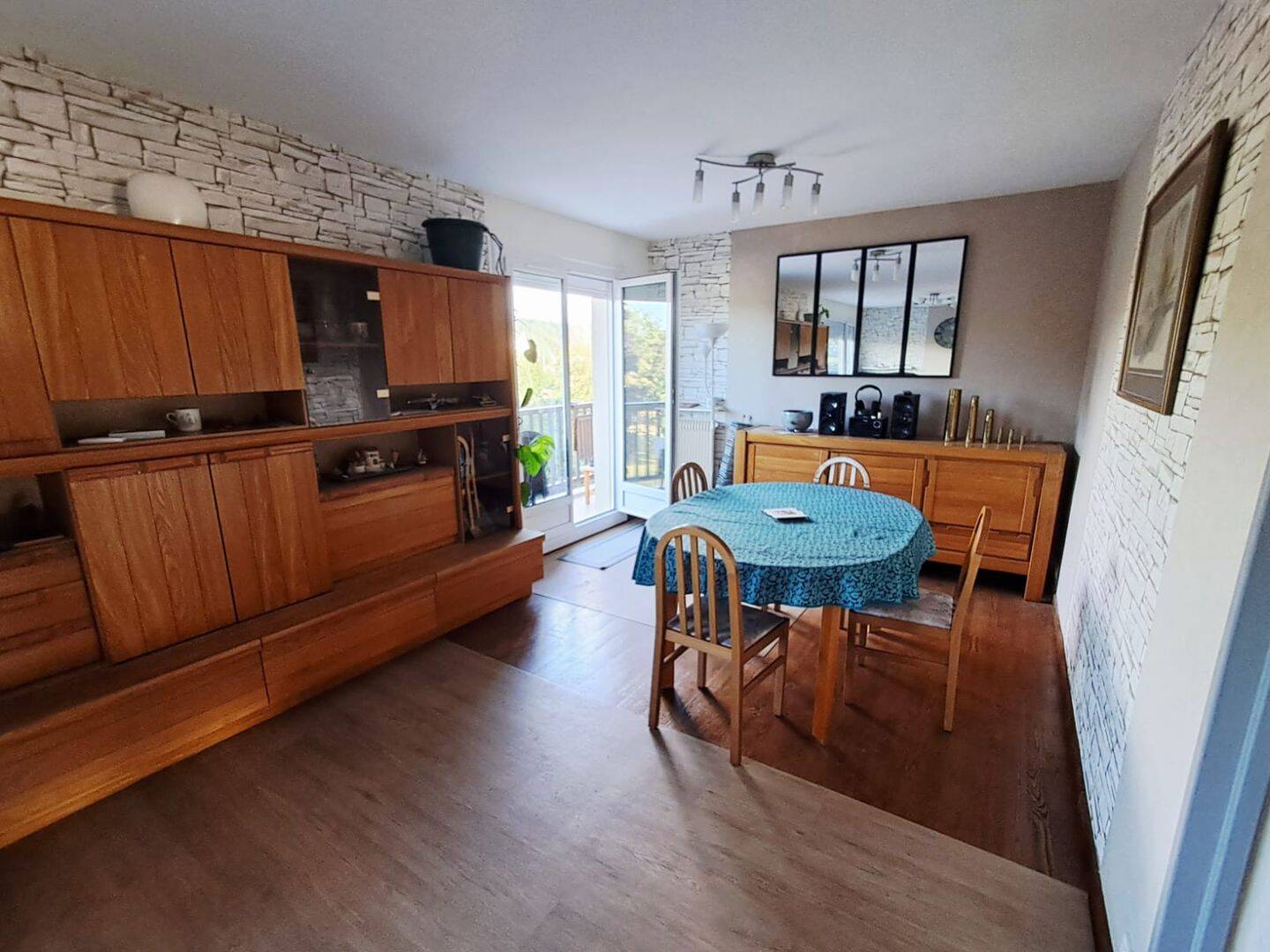 Appartement 3 pièces 80 m² · à Petit-Couronne · 80 m² · 125 000 €