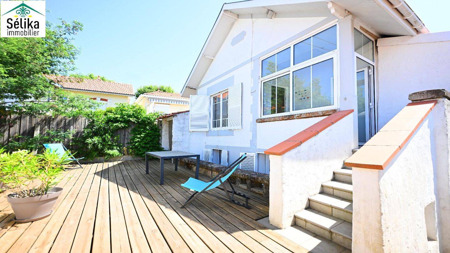 Maison 5 pièces 111 m² · à Arcachon · 111,2 m² · 698 000 €