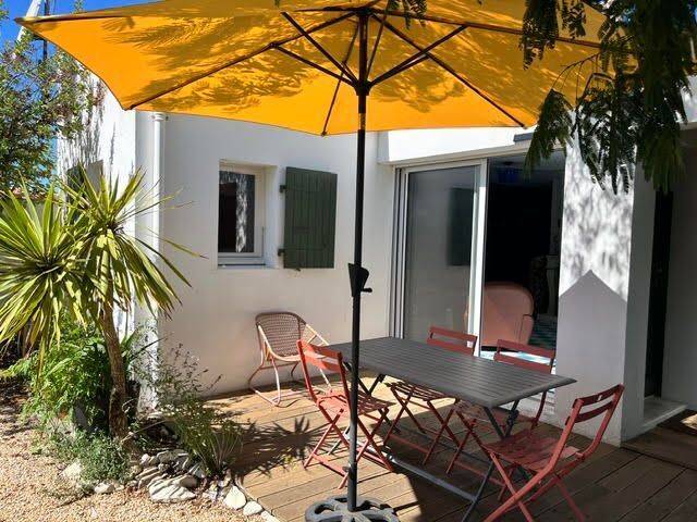 Maison 5 pièces 121 m² · à Sainte-Marie-de-Ré · 121 m² · 798 000 €