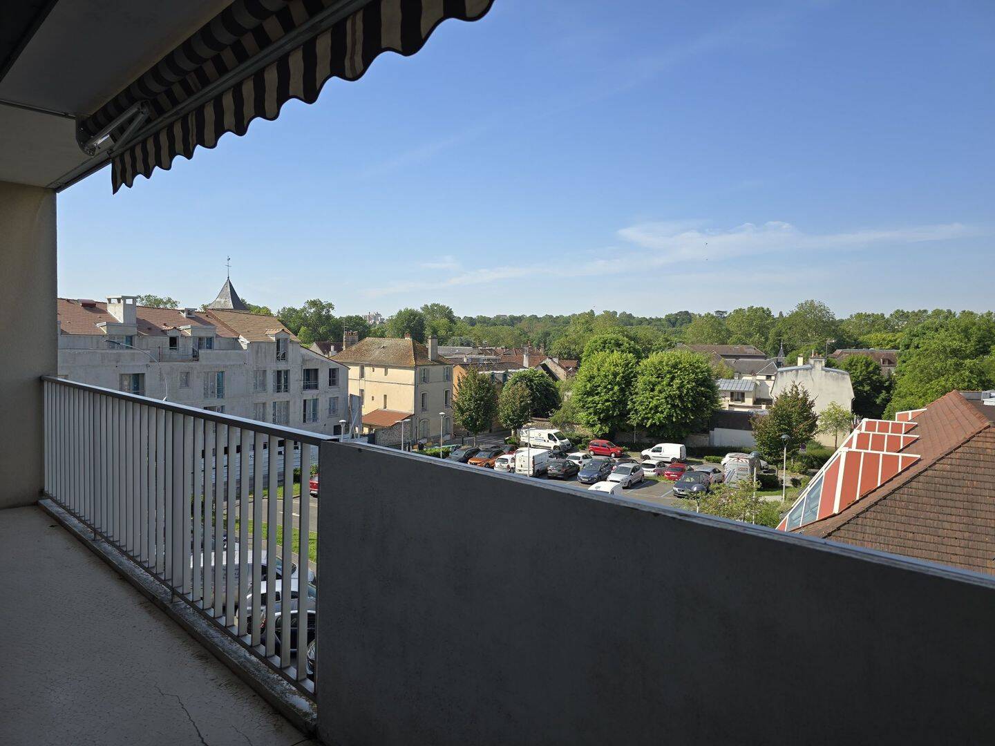 Appartement 3 pièces 70 m² · à Crosne · 70,4 m² · 225 000 €