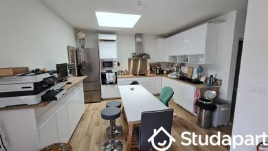 Appartement à louer 500 € 1 pièce 5 chambres 9 m² disponible à partir du 15/06/2025 Argous Bègles 33130