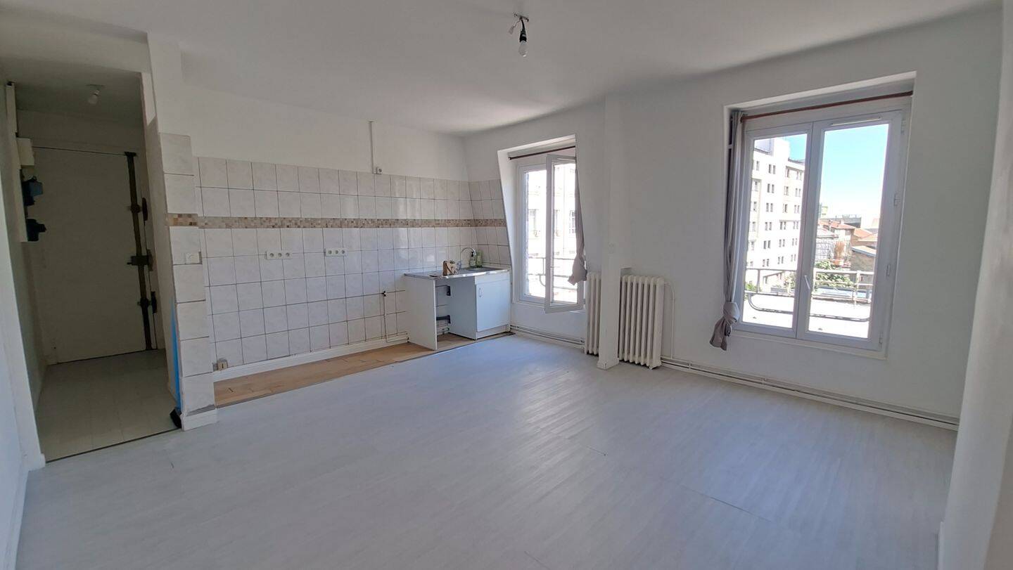 Appartement 2 pièces 40 m² · à Gentilly · 40 m² · 890 €