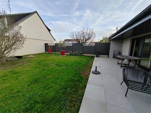 Maison 6 pièces 136 m² · à Rosenau · 136,1 m² · 2 100 €/mois