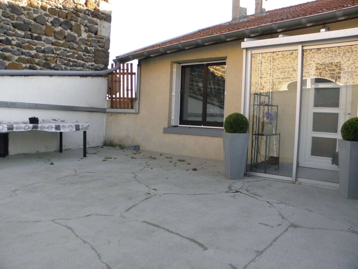 2 pièces 60 m² · à Polignac · 60 m² · 550 €