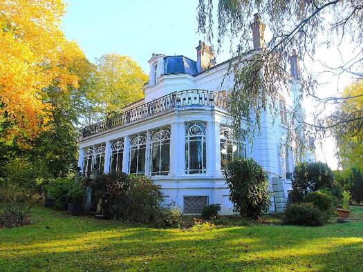 Maison à vendre 1 560 000 € 15 pièces 8 chambres 289 m² 4 400 m² de terrain Yerres 91330