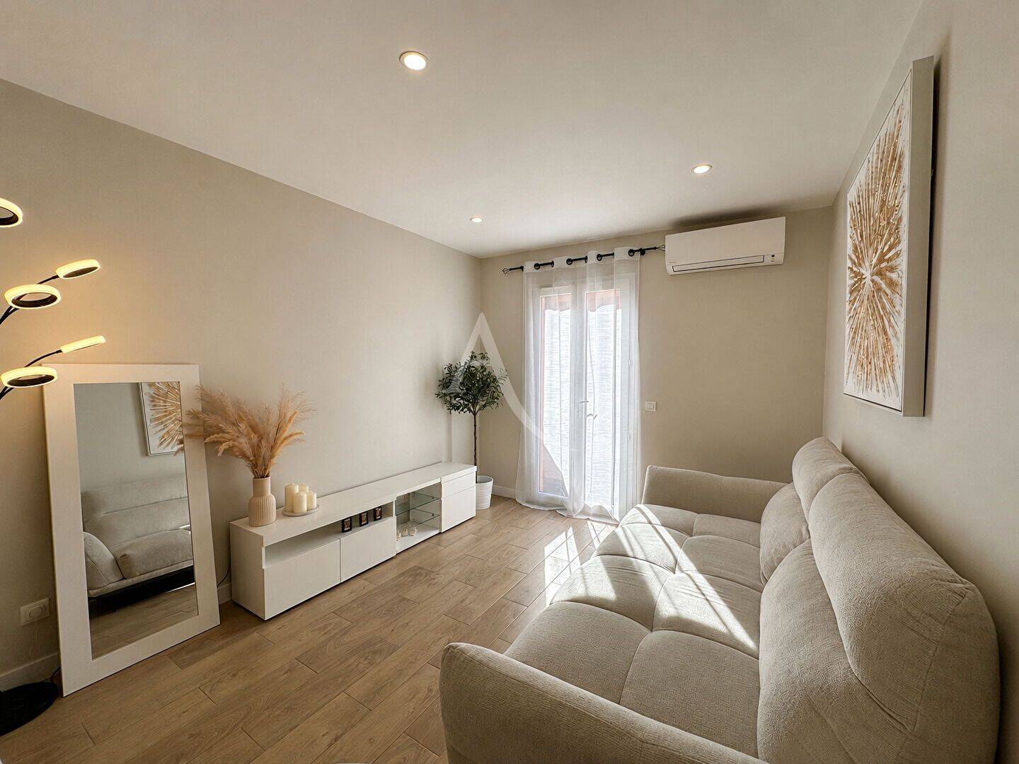 Appartement 2 pièces 36 m² · à Rians · 36 m² · 880 €