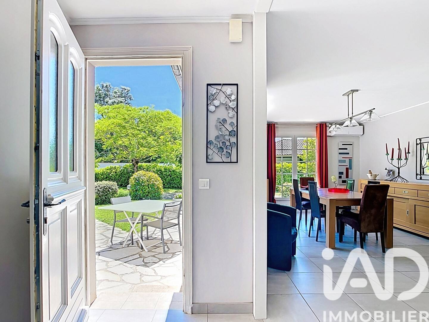 Maison 5 pièces 102 m² · à Monteils · 102 m² · 249 000 €