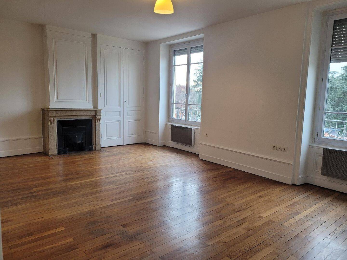 Appartement 2 pièces 54 m² · à Lyon 3ème Arrondissement · 53,6 m² · 700 €/mois