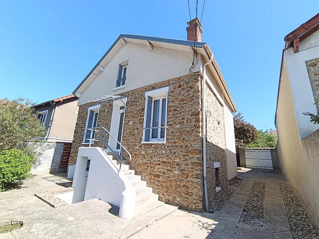 Maison 5 pièces 76 m² · à Villeneuve-Saint-Georges · 76 m² · 299 900 €