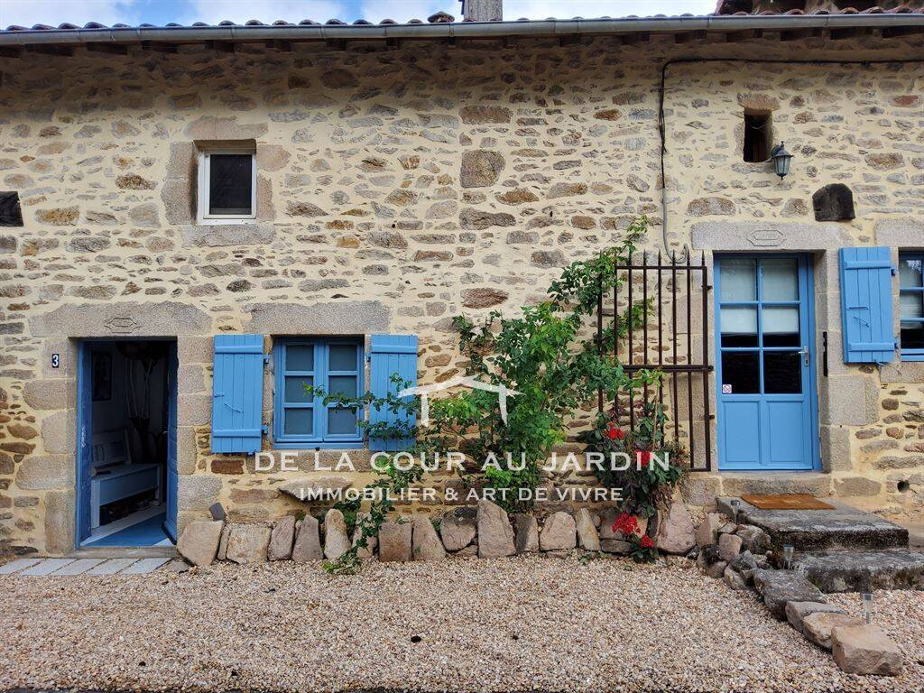 Maison 8 pièces 250 m² · à Pensol · 250 m² · 346 500 €