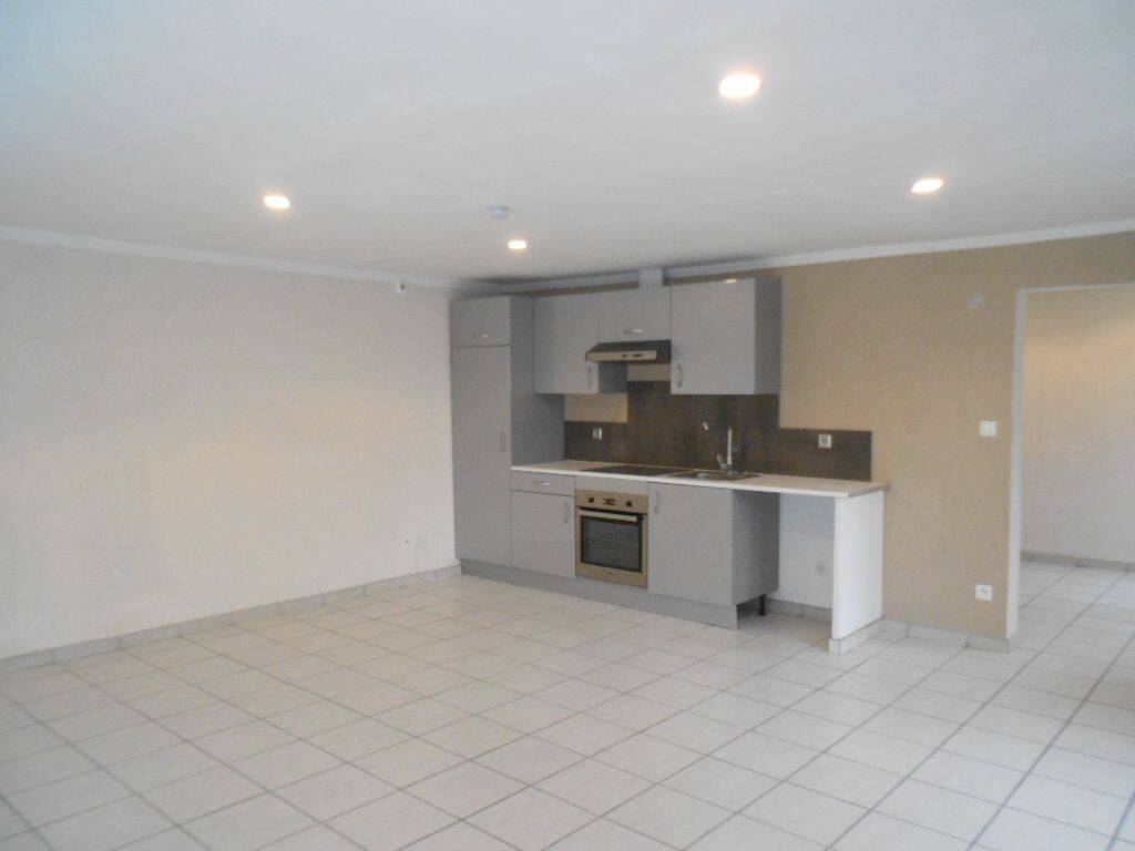 Maison 5 pièces 94 m² · à Saint-Germain-Laxis · 93,7 m² · 983 €/mois