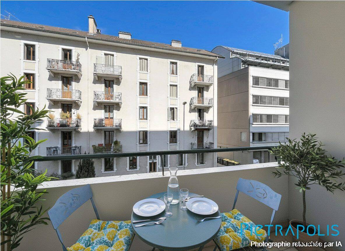 Appartement 2 pièces 54 m² · à Annecy · 53,9 m² · 332 000 €