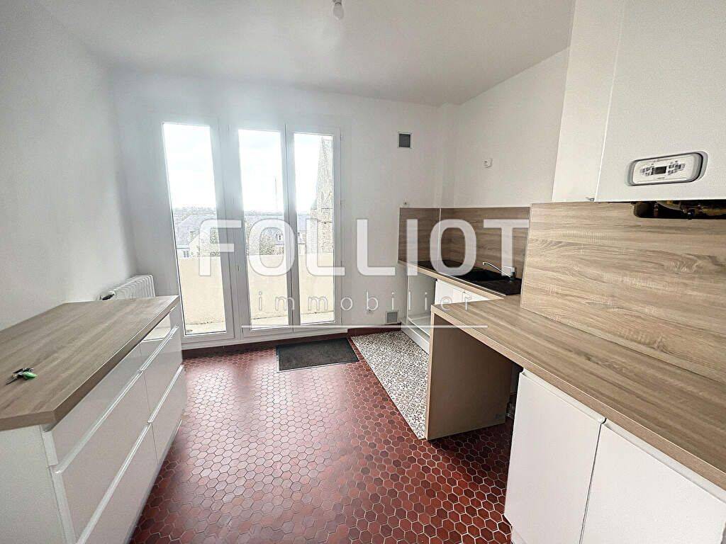 Appartement 4 pièces 90 m² · à Coutances · 90,2 m² · 838 €/mois
