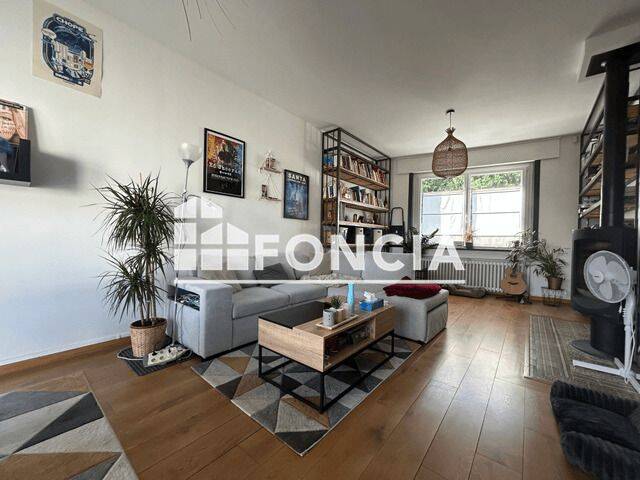 Maison 4 pièces 156 m² · à Liévin · 155,8 m² · 1 190 €