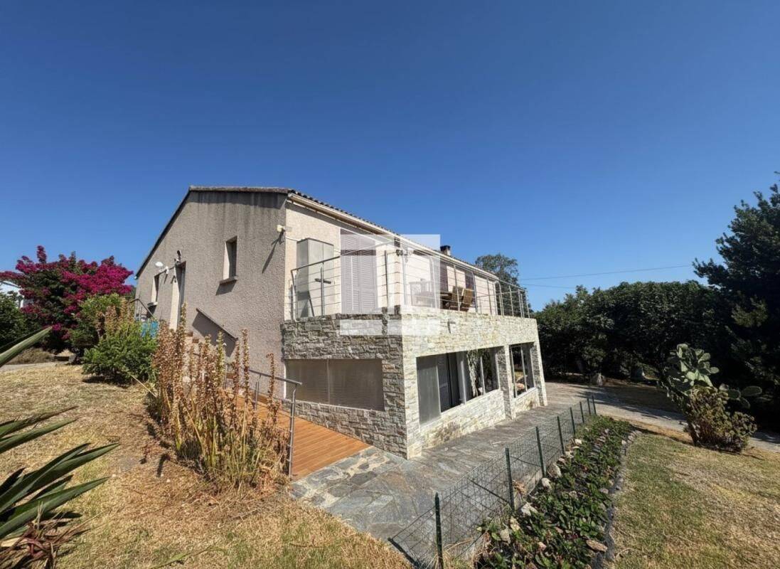Maison 6 pièces 152 m² · à Venzolasca · 152,4 m² · 379 000 €