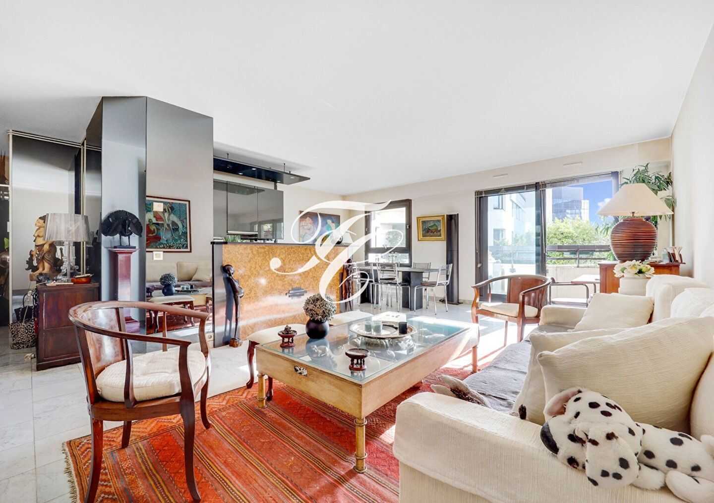 Appartement 3 pièces 82 m² · à Suresnes · 82 m² · 625 000 €