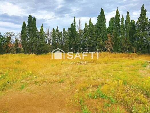 Terrain constructible à vendre 216 000 € 757 m² de terrain Nord Rivesaltes 66600