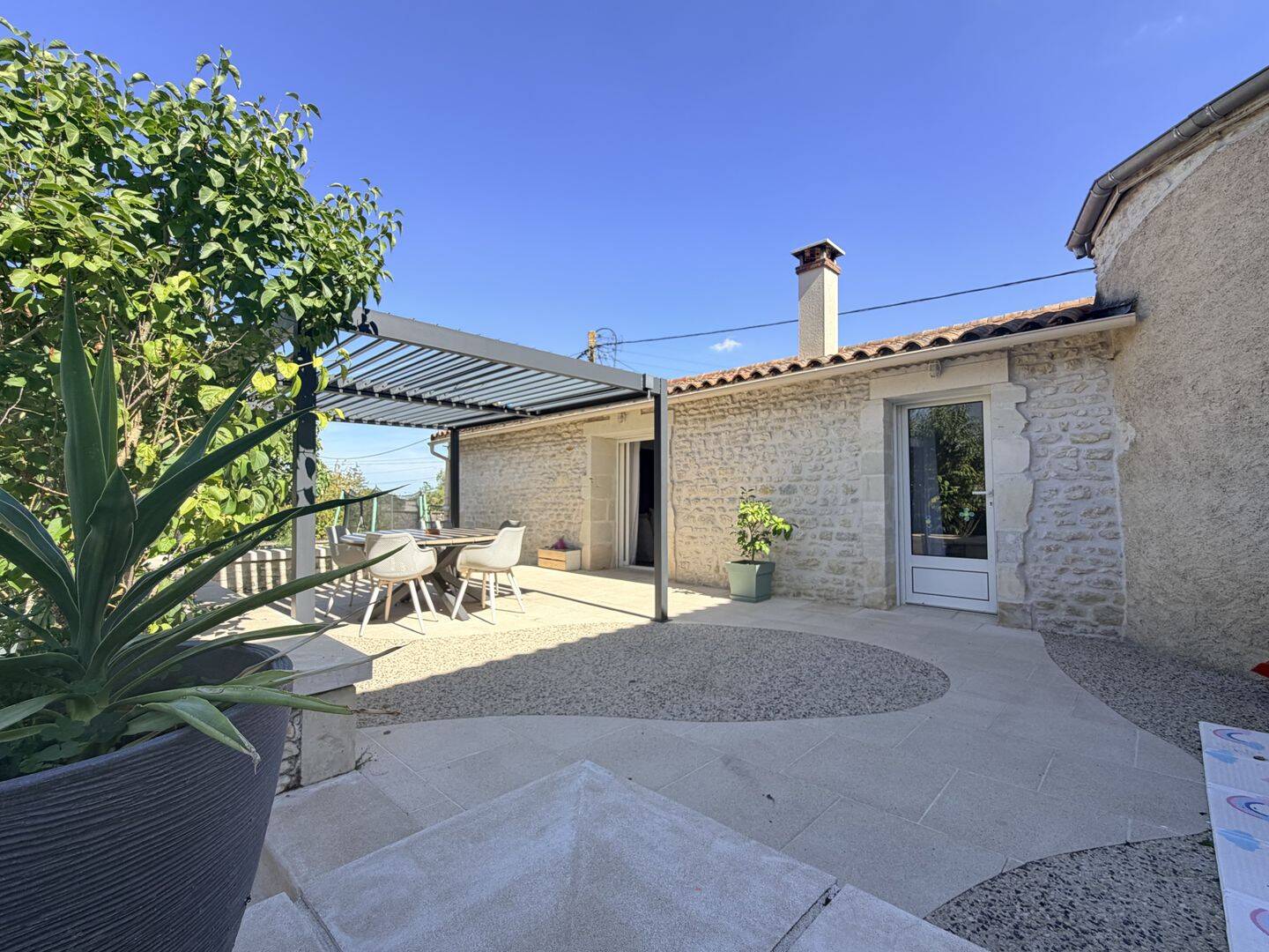 Maison 4 pièces 140 m² · à Jaunay-Marigny · 140 m² · 317 500 €