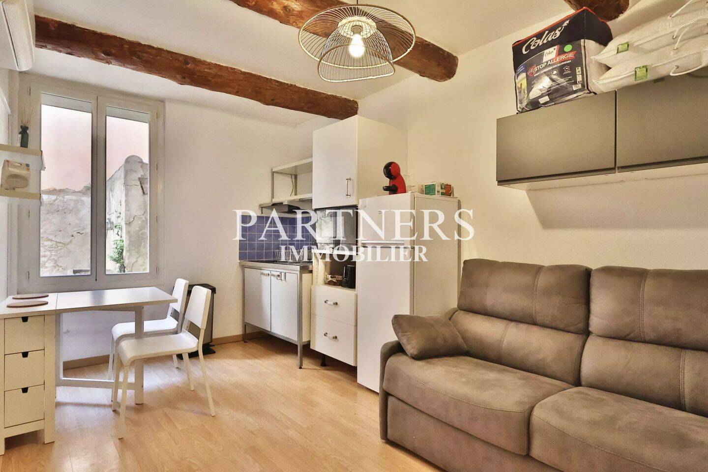 Appartement 1 pièce 18 m² · à Aix-en-Provence · 18 m² · 650 €