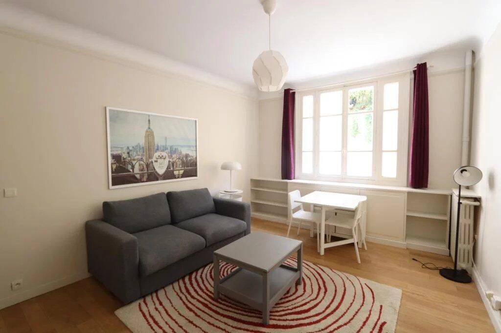 Appartement 1 pièce 27 m² · à Paris 16ème Arrondissement · 26,8 m² · 990 €/mois