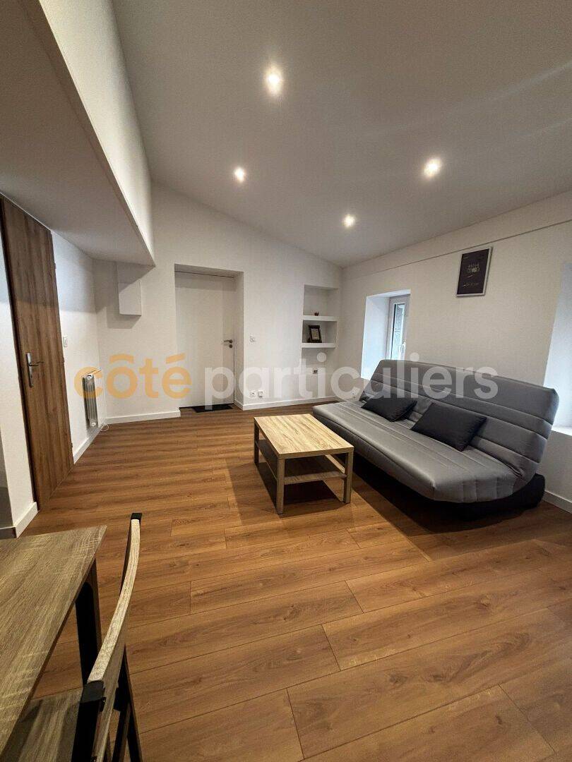 Appartement 1 pièce 36 m² · à Hauts de Bienne · 36 m² · 550 €