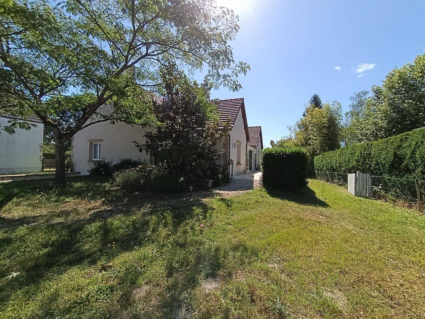 Maison 8 pièces 173 m² · à Pruniers-en-Sologne · 173 m² · 286 000 €