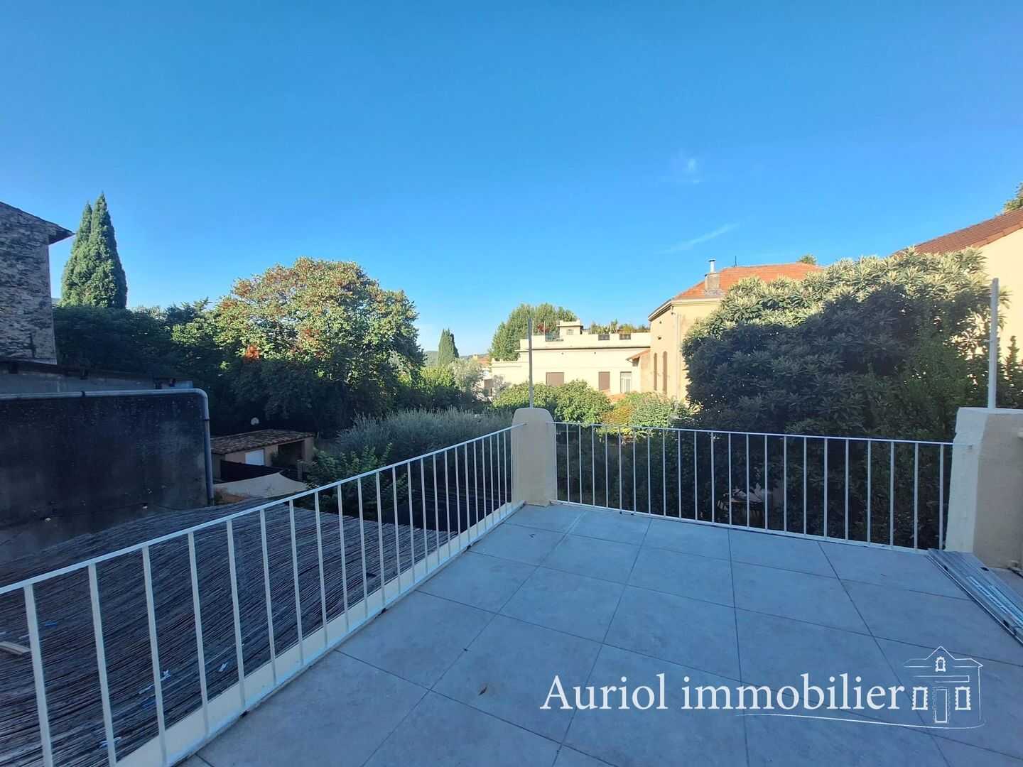 Appartement 3 pièces 55 m² · à Saint-Zacharie · 55,5 m² · 895 €/mois