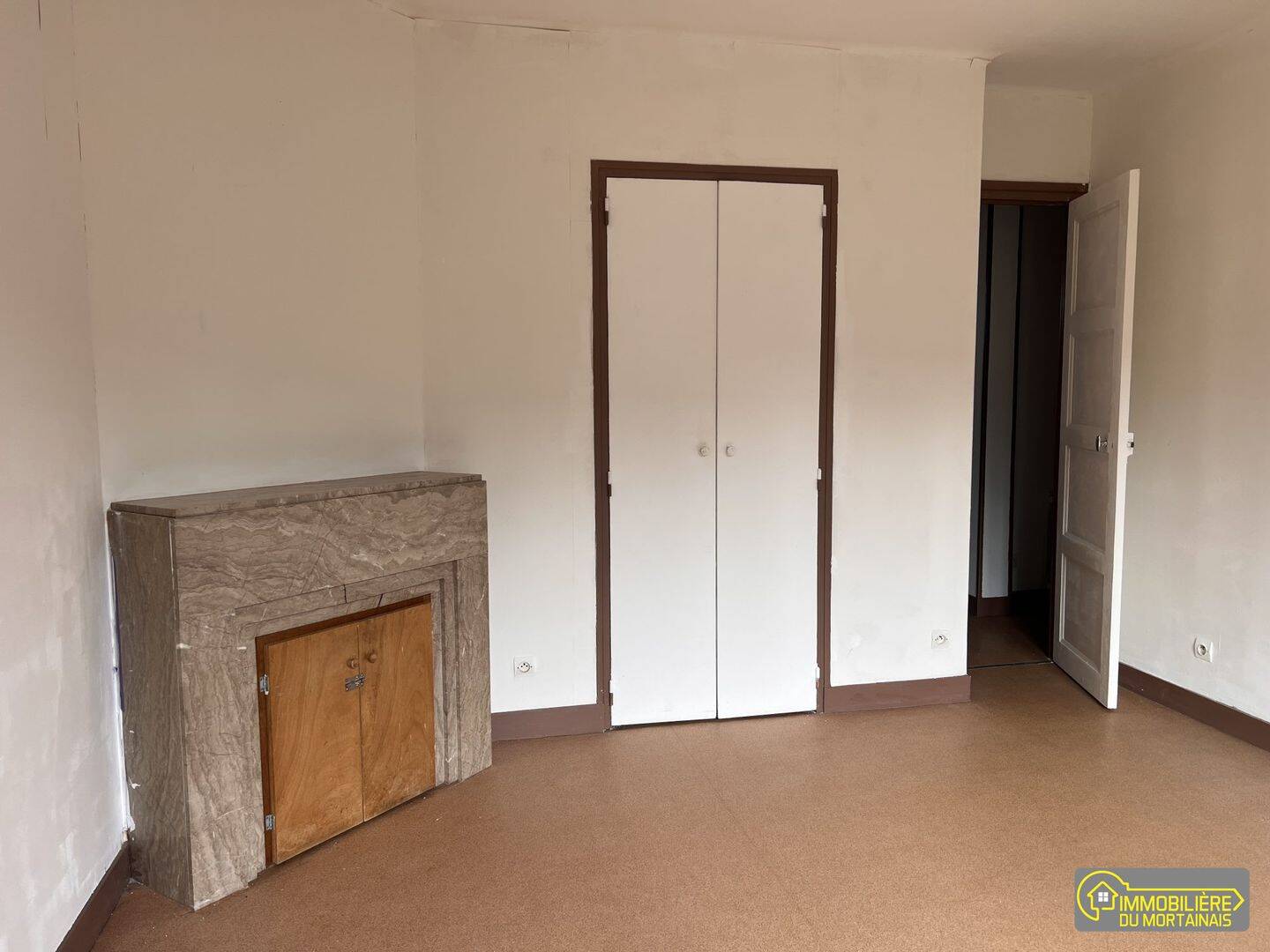 Appartement 2 pièces 44 m² · à Saint-Hilaire-du-Harcouët · 44 m² · 400 €/mois