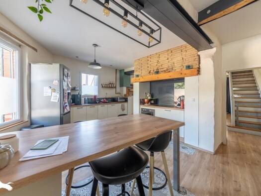 Maison à vendre 296 520 € 5 pièces 4 chambres 170 m² 2 466 m² de terrain Finhan 82700