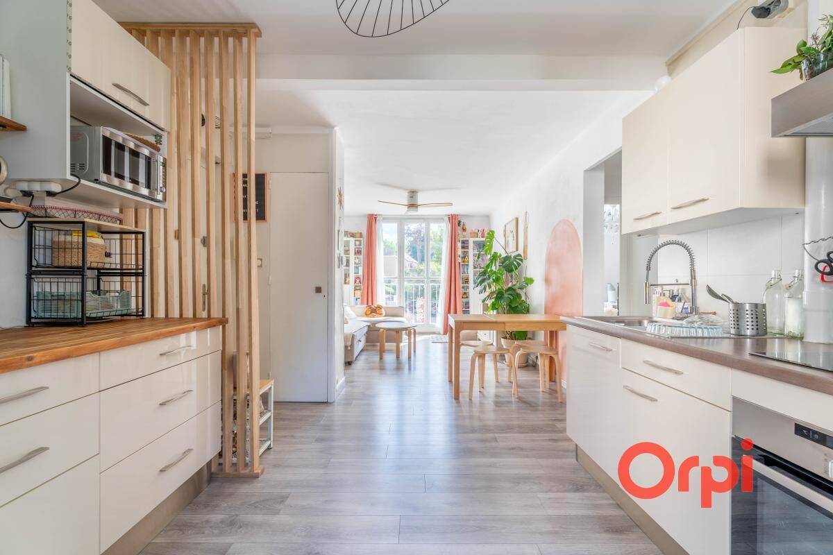 Appartement 3 pièces 55 m² · à Charbonnières-les-Bains · 55 m² · 265 000 €