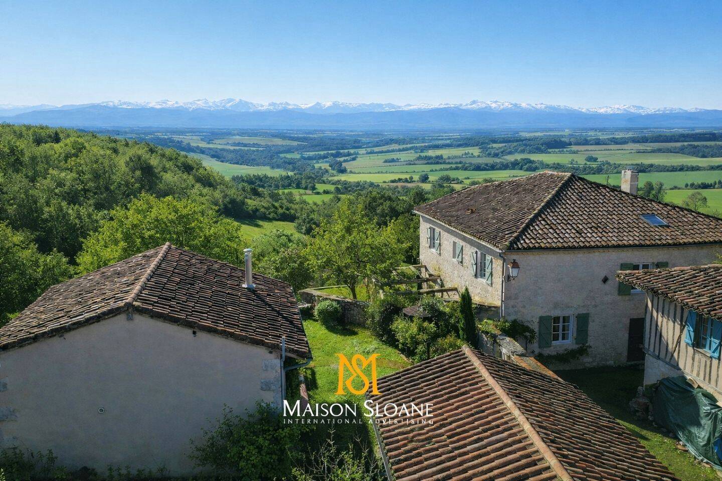 Maison 10 pièces 280 m² · à Beaumont-de-Lomagne · 280 m² · 590 000 €