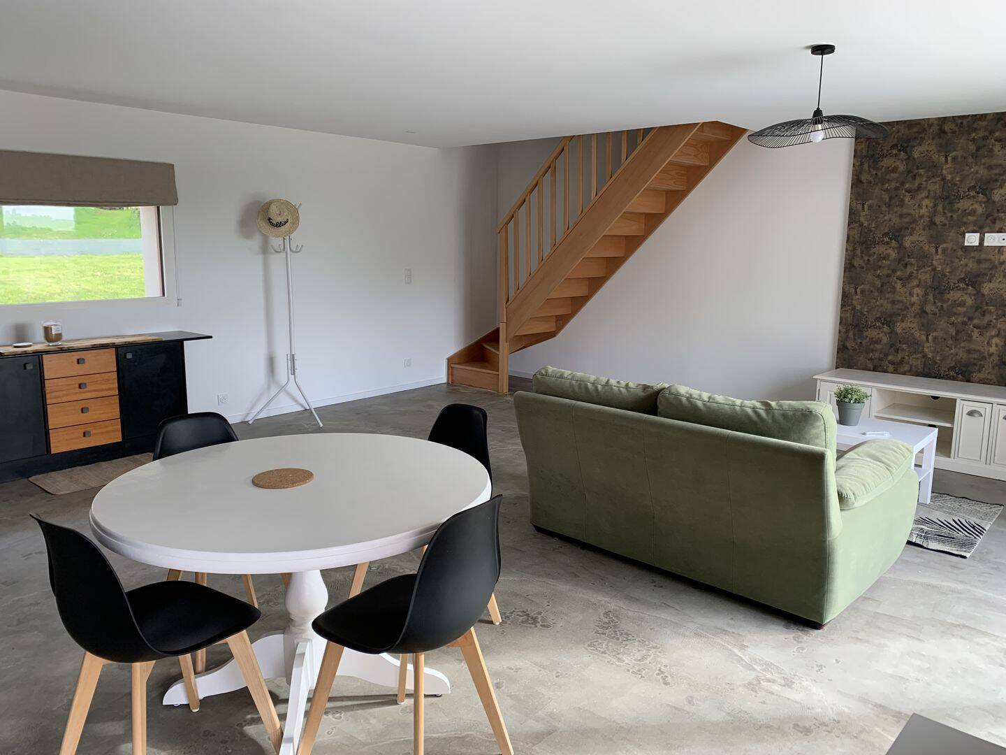 Maison 4 pièces 90 m² · à Neulliac · 90 m² · 890 €