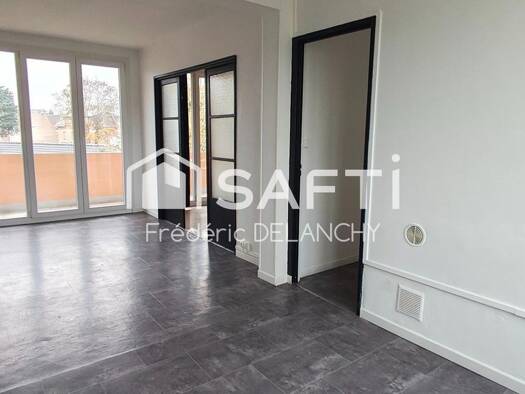 Appartement à vendre 51 900 € 4 pièces 2 chambres 56 m² Étage 3/4 Europe-Remicourt Saint-Quentin 02100