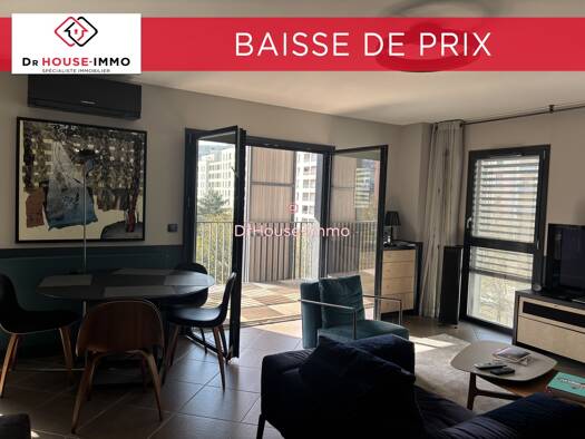 Appartement à vendre 725 000 € 4 pièces 1 chambre 88 m² Étage 3/6 Part-Dieu Lyon 3ème arrondissement 69003