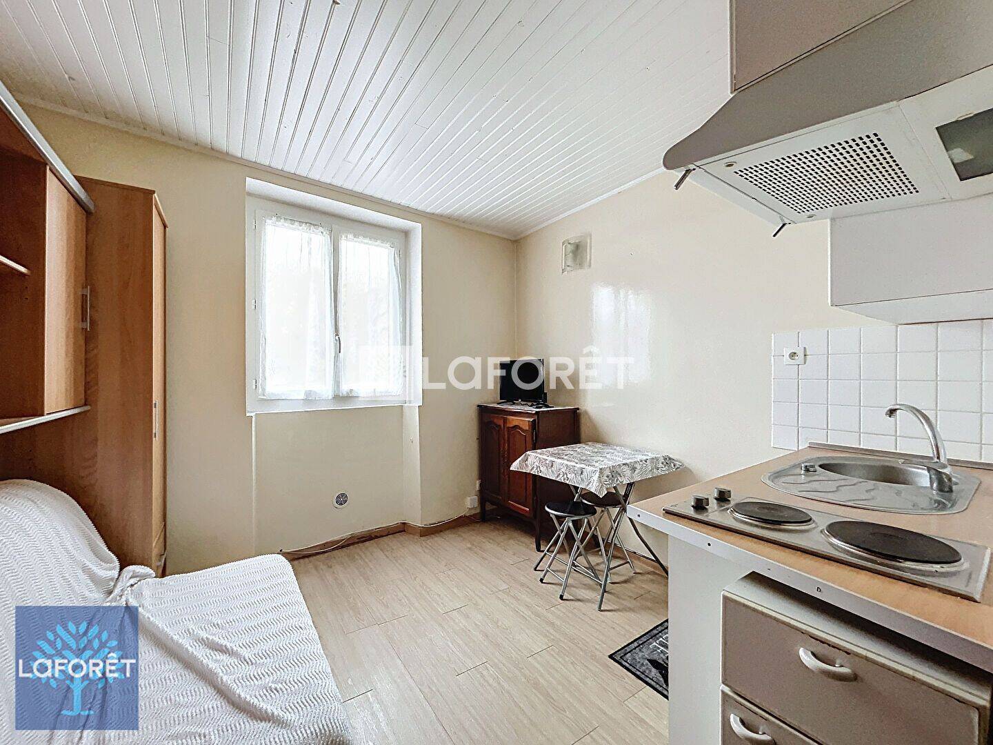 Appartement 1 pièce 14 m² · à Draveil · 13,7 m² · 503 €/mois