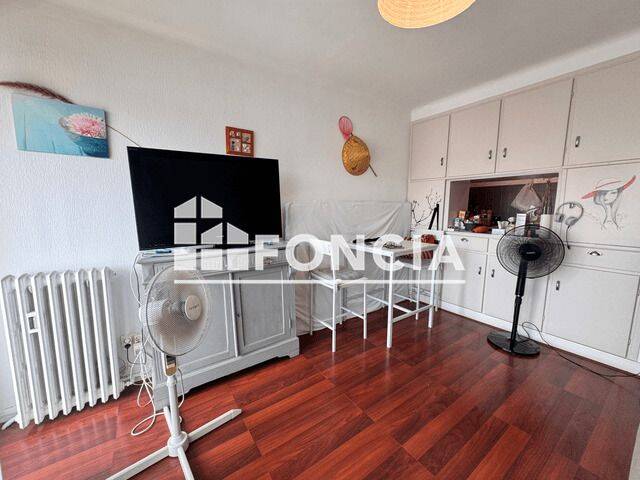 Appartement 1 pièce 24 m² · à Hyères · 23,8 m² · 600 €