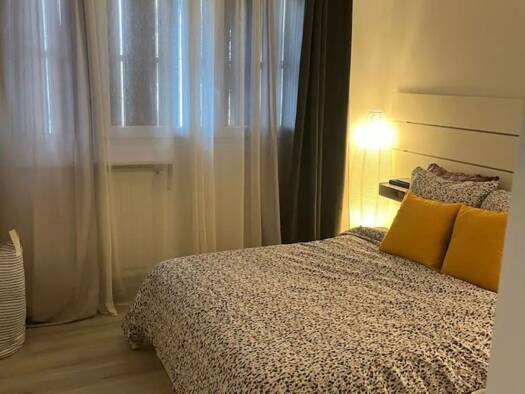 Appartement à louer 1 150 € 2 pièces 1 chambre 48 m² Étage 3/3 Juillet Zola Alfortville 94140