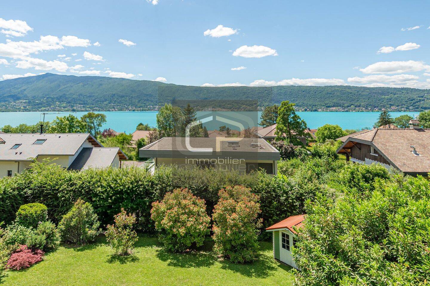 Maison 5 pièces 148 m² · à Veyrier-du-Lac · 147,6 m² · 1 668 000 €