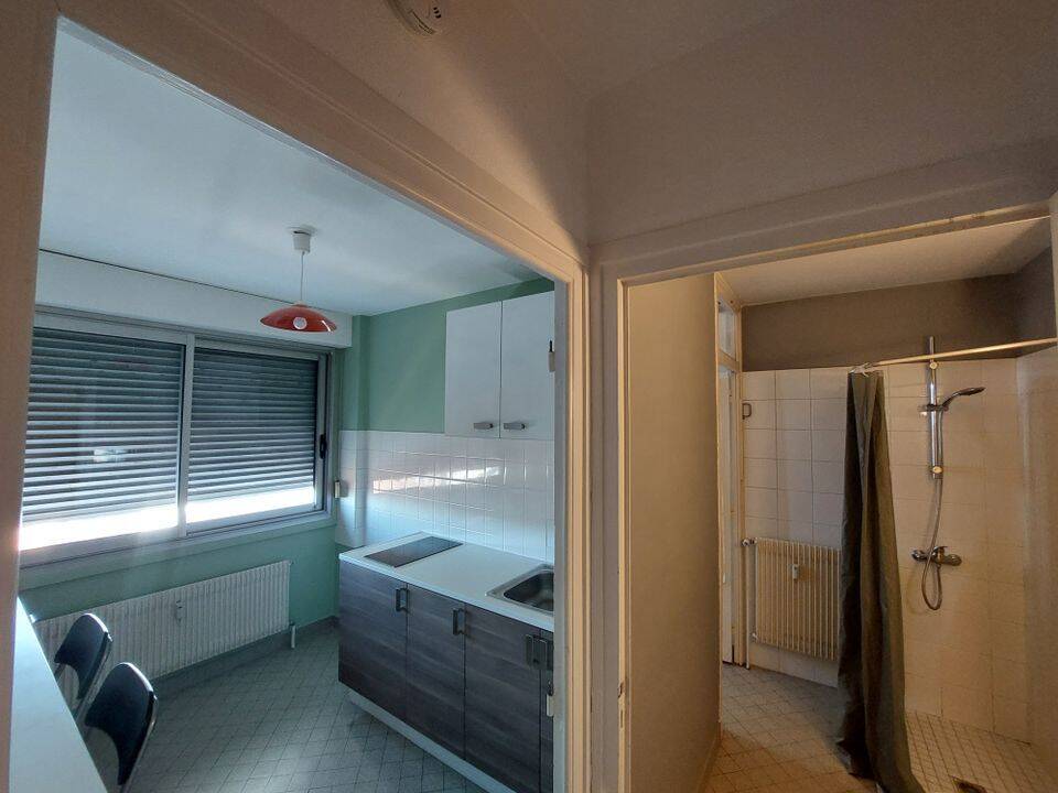 Appartement 1 pièce 32 m² · à Roanne · 32 m² · 390 €