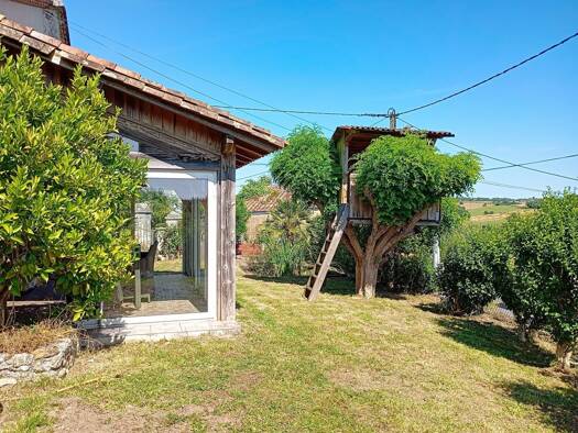 Maison à vendre 169 000 € 6 pièces 4 chambres 163 m² 545 m² de terrain Rougnac 16320