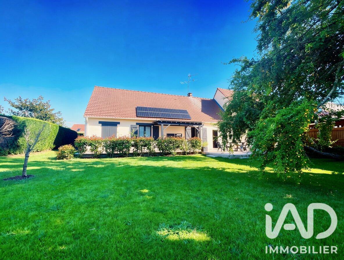 Maison 6 pièces 110 m² · à Ablis · 110 m² · 279 000 €