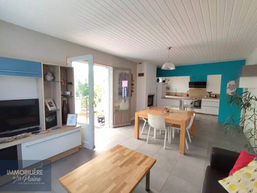 Maison à vendre 333 600 € 4 pièces 3 chambres 75 m² 472 m² de terrain La Plaine-sur-Mer 44770