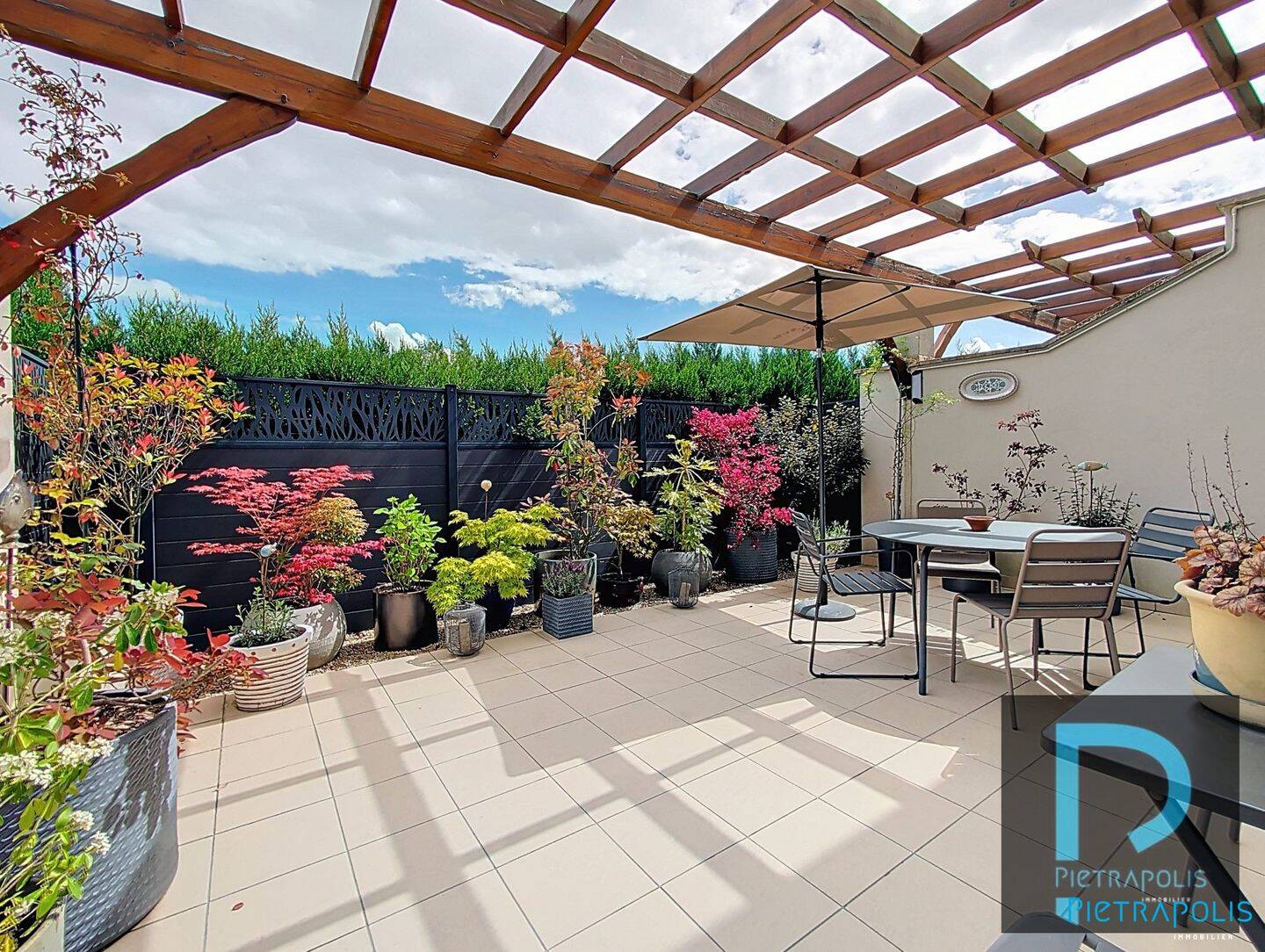 Maison 4 pièces 98 m² · à Feillens · 98 m² · 232 000 €