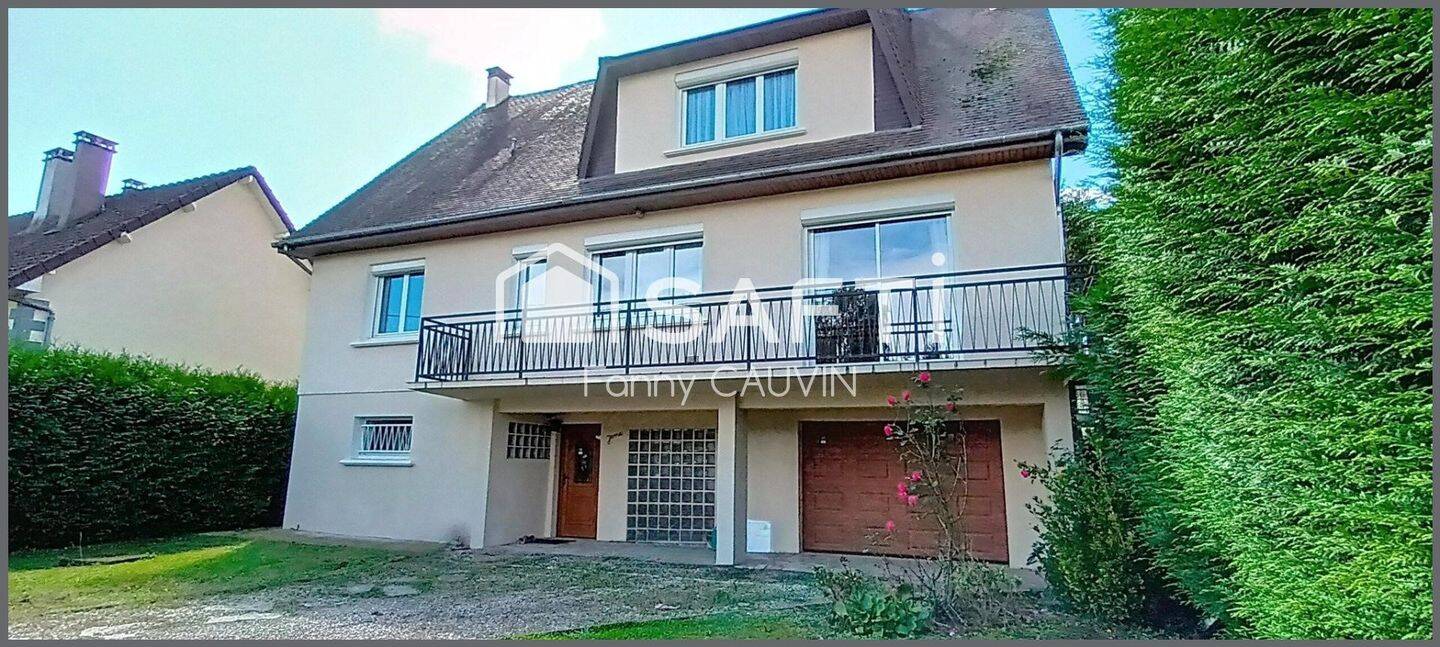 Maison 10 pièces 184 m² · à Bresles · 184 m² · 299 000 €