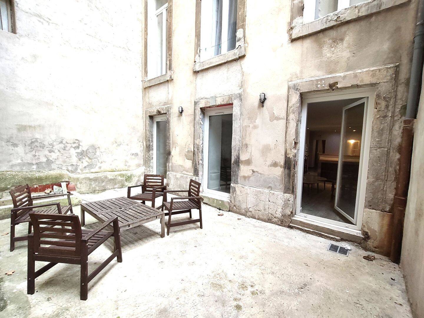 Appartement 1 pièce 51 m² · à Marseille 1er · 51 m² · 950 €