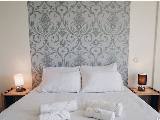 Appartement à louer 1 100 € 2 pièces 1 chambre 47 m² Étage 3/3 Saint Eloi La Rochelle 17000