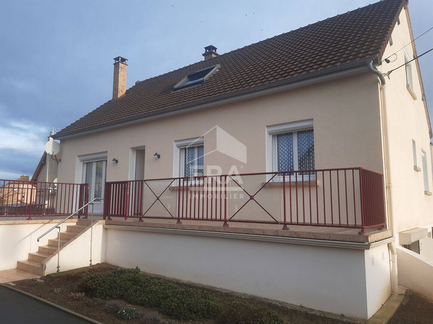 Maison 7 pièces 117 m² · à Laon · 117 m² · 174 000 €